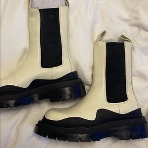 Bottega Veneta Sea Salt (Cream) Tire Lug Sole Chelsea Boots